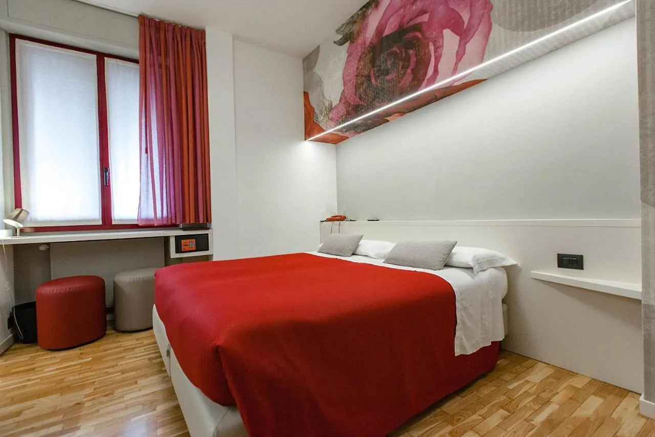 Park Hotel Meuble Como 3*,  Italy